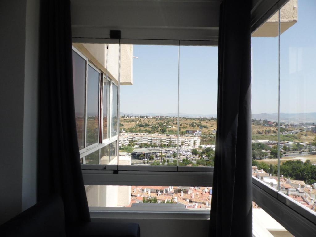 La Torre De La Colina Playa Apartment Torremolinos Exterior photo
